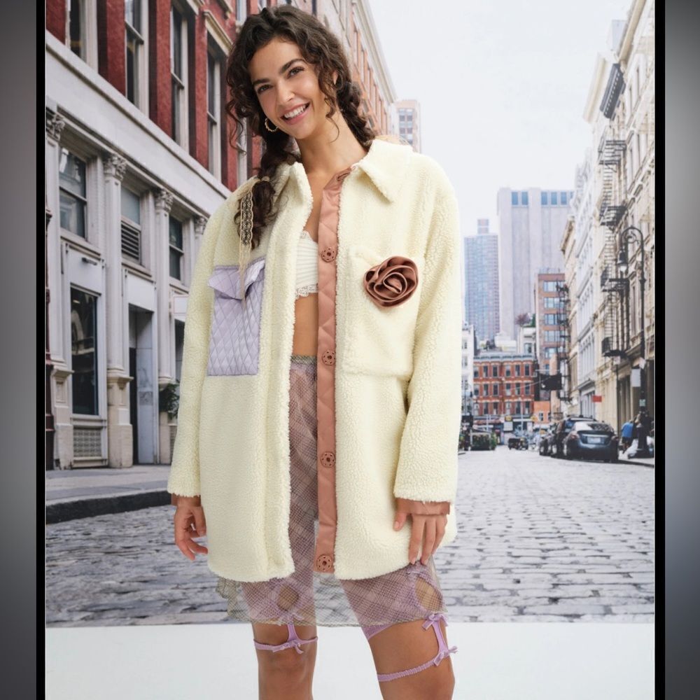 NWT Katrina Jacket Cream Shearling Small